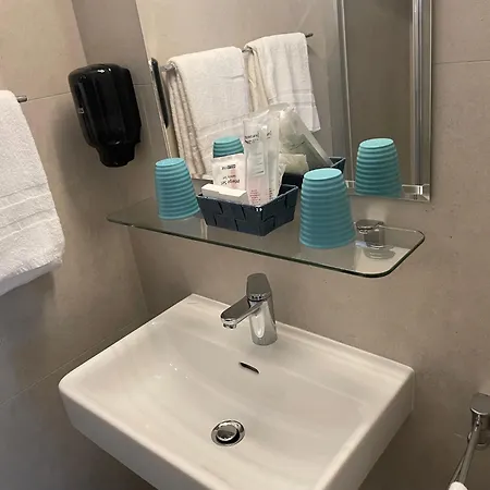 Отель Eh!toi Self Etoy